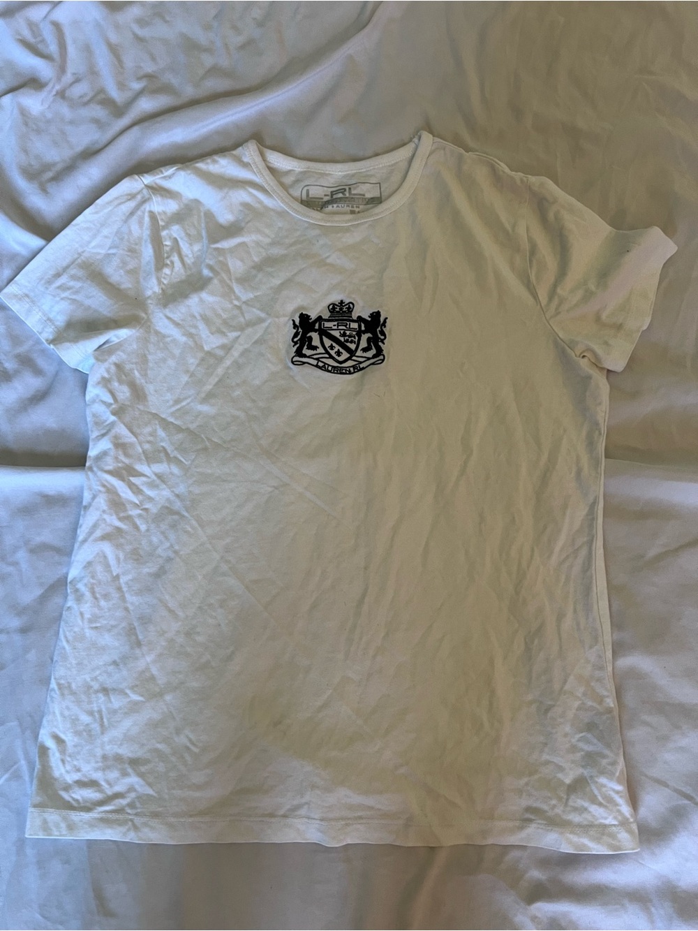 White Crest Graphic women’s T-Shirt